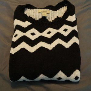 B&W Cozy Sweater